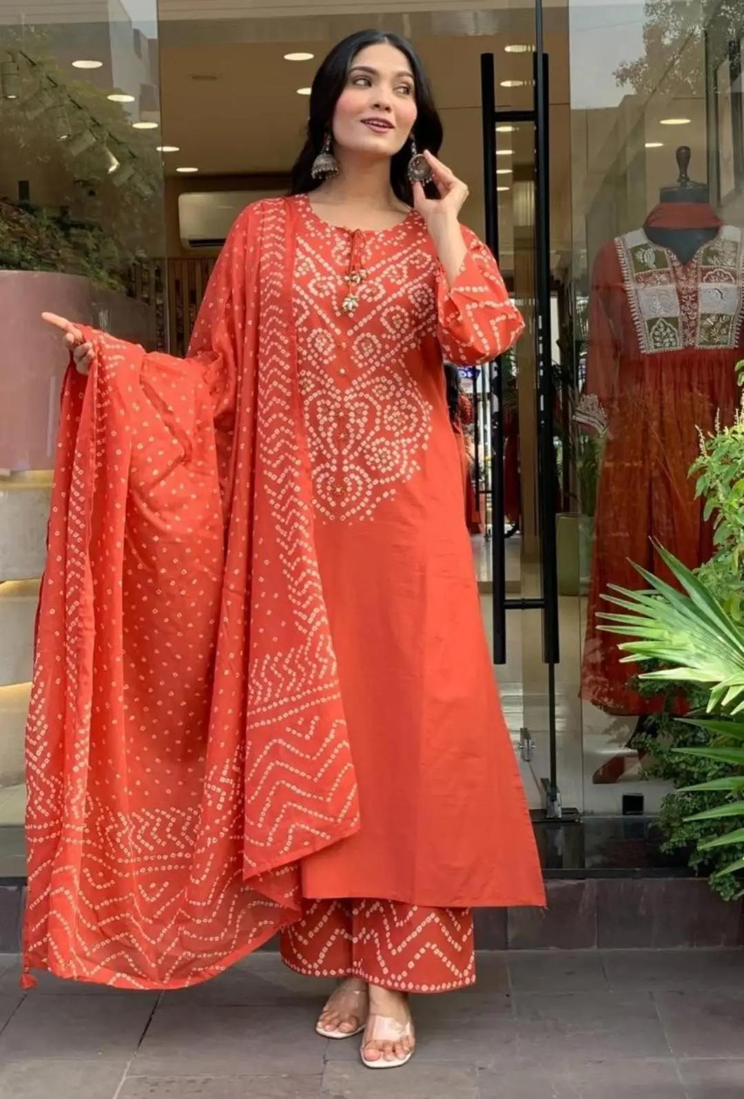 embroidered cream kurti embroidered cream kurti